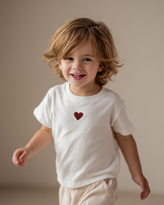 T-shirt Bimbo Un Cuore Ricamato